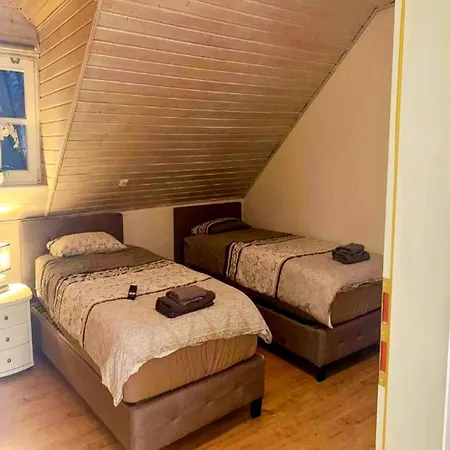 Gemuetliche In An Der Mosel Apartamento